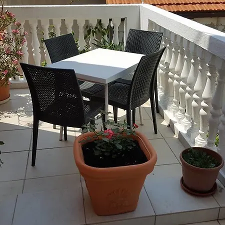 Alissa Guest house 2*